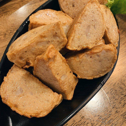 หมูยออุบลทอด