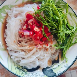 ก้อยข้าวปุ้นสูตรแม่ดุจดิว