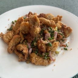 ติดใจหนังไก่กุ๊กๆ