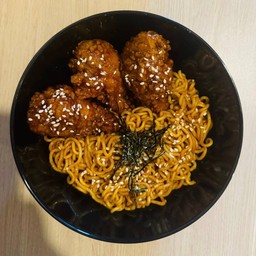 ไก่ทอด 3 ชิ้น+รามยอนแห้ง1