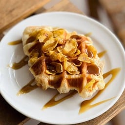 ครอฟเฟิล คาราเมล คอนเฟลก