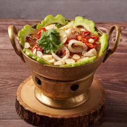 หมึกไข่นึ่งมะนาว