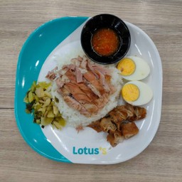 ข้าวขาหมู+ไส้