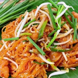 ผัดหมี่โคราช