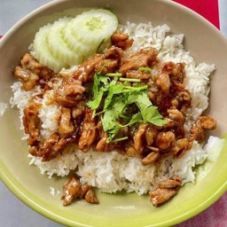 ข้าวหหมูทอดกระเทียม