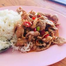 อิ่มจังหมูนุ่มผัดพริกเกลือราดข้าว(พริกน้ำปลาใหม่สดทุกวัน)