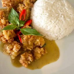 ไก่กรอบซอสเขียวหวาน