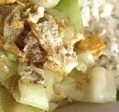 ข้าวกระหล่ำปลีผัดไข่