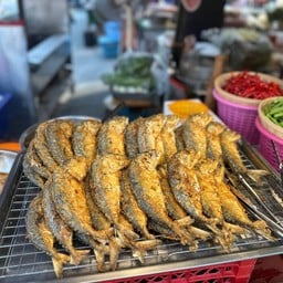 ปลาทูทอด