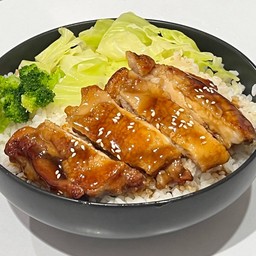 ข้าวหน้าไก่ย่างเทอริยากิ (Chicken Teriyaki Rice)