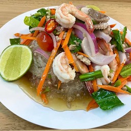 ยำวุ้นเส้นทะเลหมูสับ