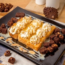 วิปครีม + บราวนี่