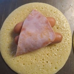 แฮม+ไส้กอก