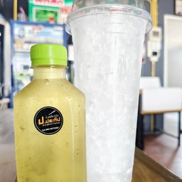 น้ำใบเตย+น้ำแข็ง