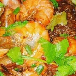 นิวเยียร์ต้ม ตำยำ  ตามสั่ง บ้านหมอ