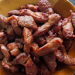 หมุทอดเค็มๆนัวๆ