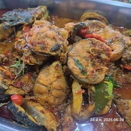 ปลาดุกผัดเผ็ด