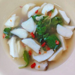ต้มยำเห็ดน้ำใส