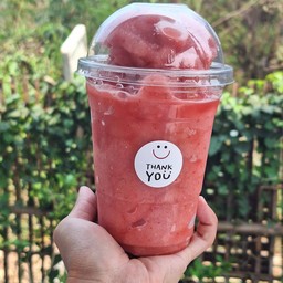 สตอเบอรี่ปั่น