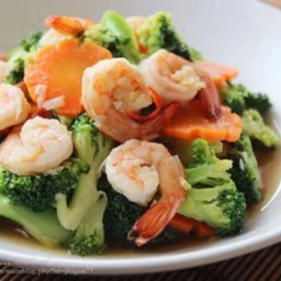 ผัดบล็อกโคลี่กุ้ง