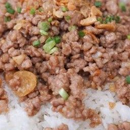 ไก่สับผัดซอสเทอริยากิ ราดข้าว