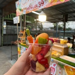 สุกี้ไข่ข้น& บุฟเฟต์น้ำปั่นผลไม้สด (ตะกร้าเอเดน) Aden’s basket
