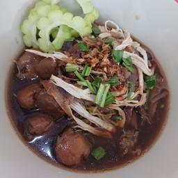ก๋วยเตี๋ยวไก่มะระน้านิ