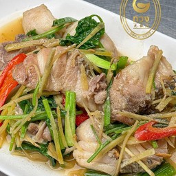 ปลากะพงผัดขึ้นฉ่าย
