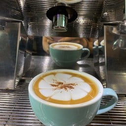 คาปูชิโน่ ร้อน