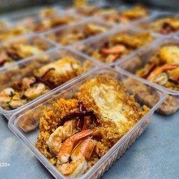 ข้าวผัดต้มยำกุ้ง