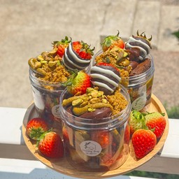 สตรอเบอรี่ชอคโกแลตดูไบบ