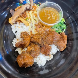ข้าวต้มแห้งบะเต็ง