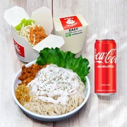 [อร่อยซ่ากับโค้ก] หมี่ไก่ฉีก สูตรดั้งเดิม (แถมน้ำพริกแคปหมู) +  โค้ก ออริจินัล (กระป๋อง)