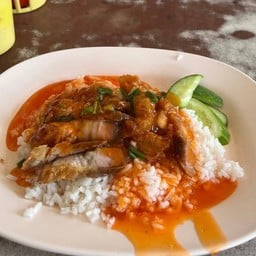 ข้าวไข่ข้นซอสแซ่บ #หัวรอ🌶️ ข้าวไข่ข้น ตลาดหัวรอ