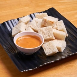 ปังนึ่ง + สังขยาชาไทย ชุดละ