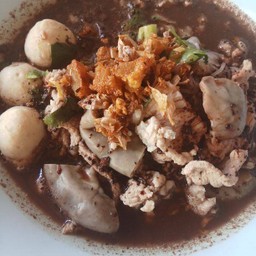 ก๋วยเตี๋ยวน้ำตก