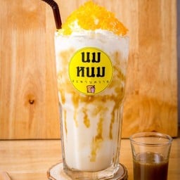 ( แถมฟรี ปังปิ้ง เนย+น้ำตาล) นมสดคาราเมล ฝอยทอง ปั่น + วิปครีม