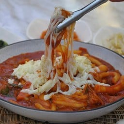 โรเซ่ต๊อกโบกี (ชีส) (Cheese Rosé tteok bok ki)