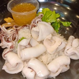 ข้าวต้มแห้งปลาหมึก