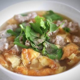 แกงจืดไข่น้ำหมูสับ (กับข้าว)