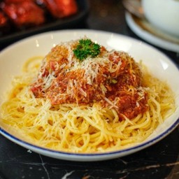 สปาเก็ตตี้มีทบอล เนื้อ