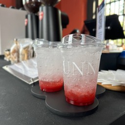 สตรอเบอรี่โซดา