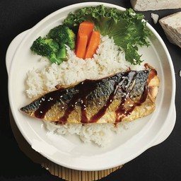 ข้าวหน้าปลาซาบะย่าง