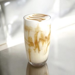 นมคาราเมล-เย็น