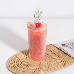 Raspberry Lychee Smoothie