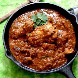 CHICKEN CURRY