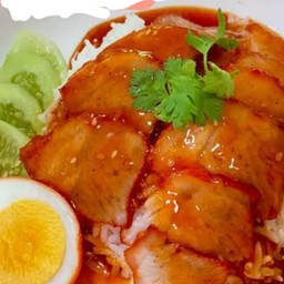 ข้าวหมูแดง