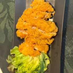 ไก่ทอดกรอบน้ำจิ้มไก่