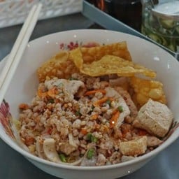 วาสนาข้าวขาหมู  ก๋วยเตี๋ยวหมูโบราณ - ก๋วยเตี๋ยวเย็นตาโฟ สาขา ศรีนครินทร์
