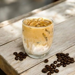 ลาเต้-เย็น